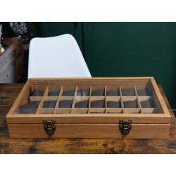 SKRZYNECZKA KASETKA GABLOTA...