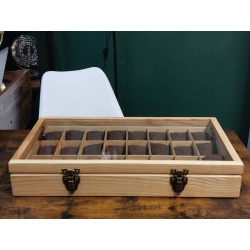 SKRZYNECZKA KASETKA GABLOTA...