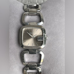 Damski zegarek GUCCI 125.5...